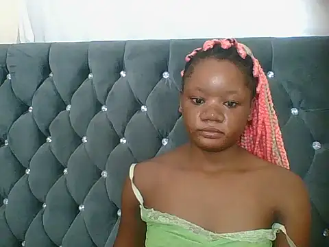 Snapshot of HotJeylee chatting on March 3, 2026, 1:50 pm HotJeylee online show from March 3, 2026, 1:50 pm