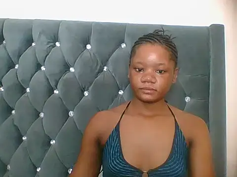 Snapshot of HotJeylee chatting on March 16, 2026, 7:56 am HotJeylee online show from March 16, 2026, 7:56 am