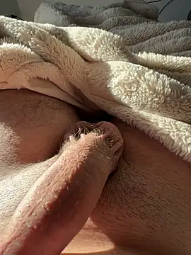 Snapshot of fuckitzer chatting on February 6, 2026, 3:37 pm fuckitzer online show from February 6, 2026, 3:37 pm