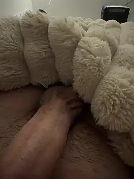 Snapshot of fuckitzer chatting on February 14, 2026, 10:17 pm fuckitzer online show from February 14, 2026, 10:17 pm