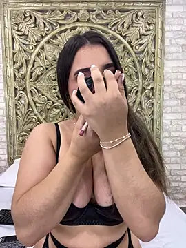 Snapshot of ThaniaJones chatting on March 16, 2026, 11:58 am ThaniaJones online show from March 16, 2026, 11:58 am