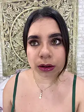 Snapshot of ThaniaJones chatting on March 24, 2026, 11:48 am ThaniaJones online show from March 24, 2026, 11:48 am