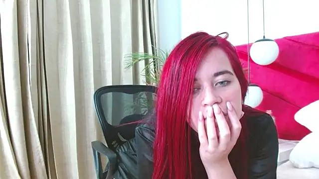 Sophie ponce online show from May 13, 2026, 12:24 pm