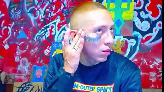 deivid estrada online show from October 9, 2025, 4:05 pm