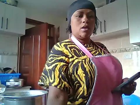 Snapshot of tight_pussy_gall chatting on October 7, 2025, 4:42 am tight pussy gall online show from October 7, 2025, 4:42 am