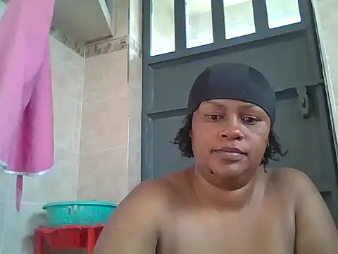 Snapshot of tight_pussy_gall chatting on October 16, 2025, 4:46 am tight pussy gall online show from October 16, 2025, 4:46 am