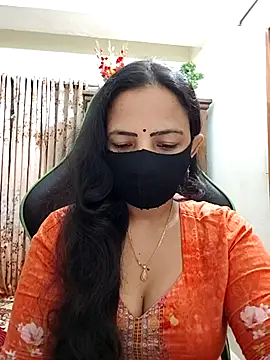 Payel-Sen online show from April 7, 2026, 7:36 pm