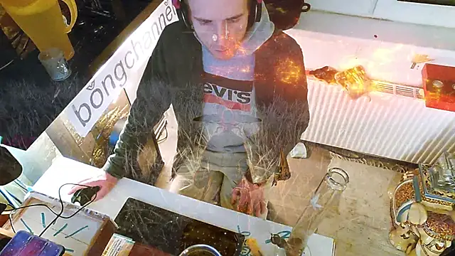 BongChannel online show from February 1, 2025, 10:13 pm