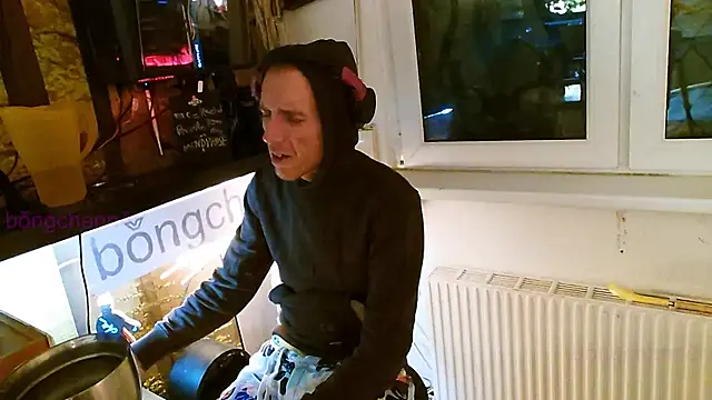 BongChannel online show from February 3, 2025, 12:04 am