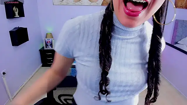 Snapshot of Lana_stone_ chatting on January 13, 2025, 3:34 am Lana stone online show from January 13, 2025, 3:34 am