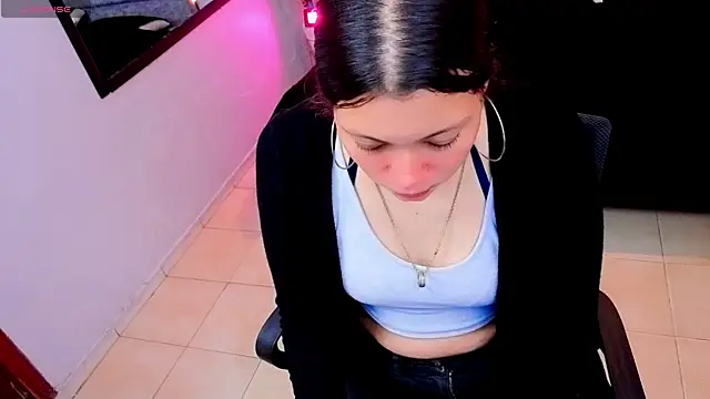 Snapshot of Lana_stone_ chatting on October 7, 2025, 3:25 am Lana stone online show from October 7, 2025, 3:25 am