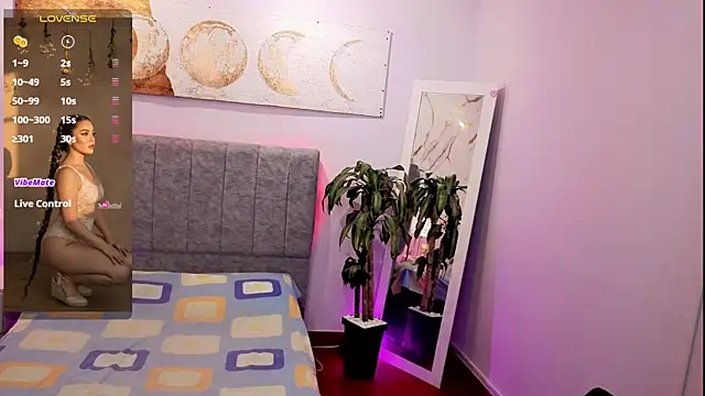 Lana stone  online show from March 21, 2026, 8:19 am