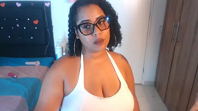 ebony Exotica online show from March 8, 2025, 9:51 pm