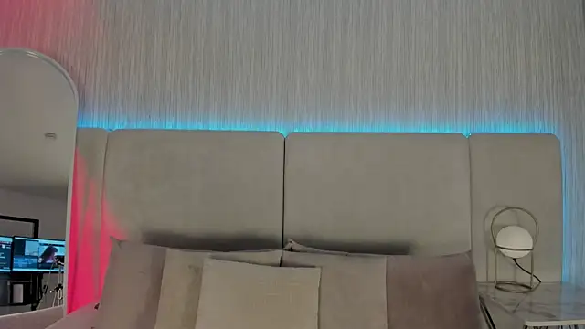 Snapshot of MALENA-ANGEL chatting on October 10, 2025, 8:41 pm MALENA-ANGEL online show from October 10, 2025, 8:41 pm