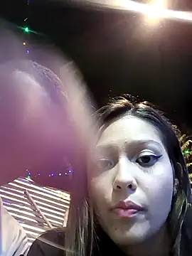 ander roxy  online show from December 8, 2024, 2:07 am