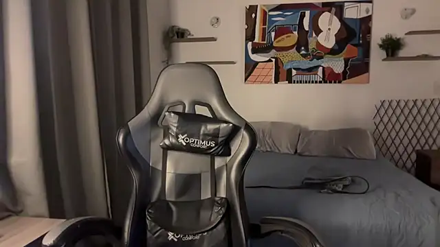 Snapshot of David_Brown18 chatting on October 3, 2025, 9:01 pm David Brown18 online show from October 3, 2025, 9:01 pm