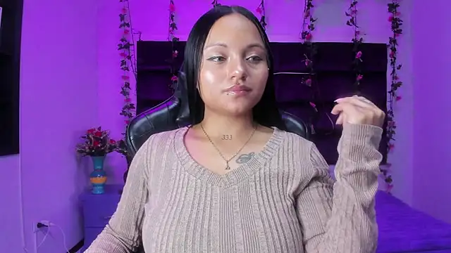 sweelanna   online show from March 28, 2026, 2:22 am