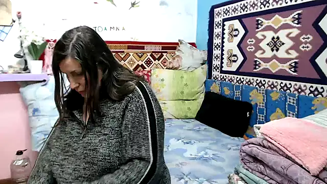 Snapshot of AdelineBlueEyes chatting on November 15, 2025, 11:29 am AdelineBlueEyes online show from November 15, 2025, 11:29 am