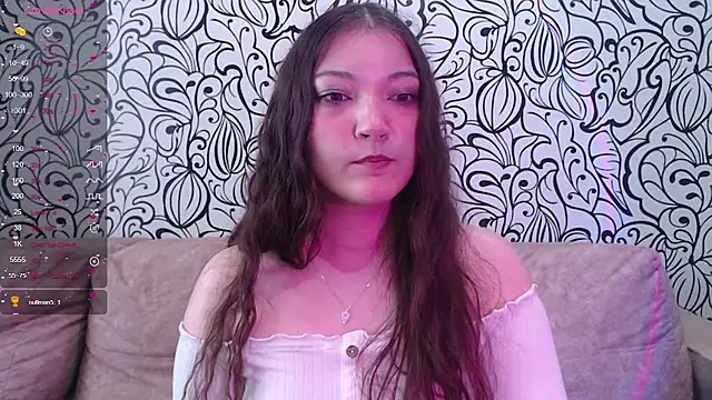 AlisaDevis online show from June 27, 2026, 12:22 pm
