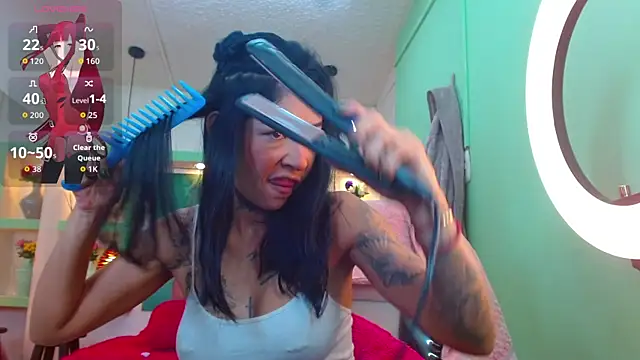 lorenapinto online show from January 13, 2026, 9:09 pm