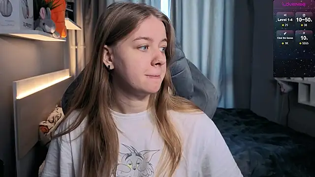 candy maggie online show from February 21, 2025, 10:07 am