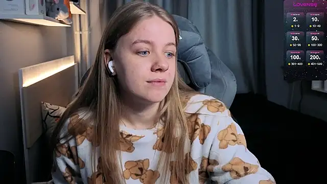 candy maggie online show from March 11, 2025, 1:01 pm