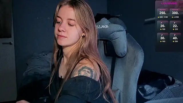 candy maggie online show from November 4, 2025, 6:07 pm