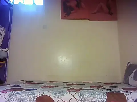 Creamy candy17 online show from November 30, 2025, 1:48 pm