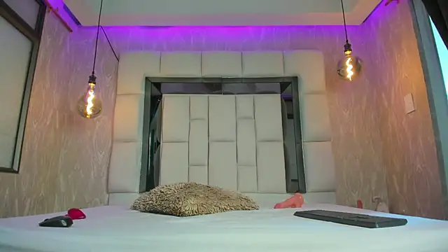 Snapshot of summer_lee_ chatting on February 26, 2025, 9:27 pm summer lee online show from February 26, 2025, 9:27 pm