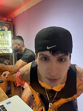  Tomy08calderon online show from February 6, 2026, 12:04 am