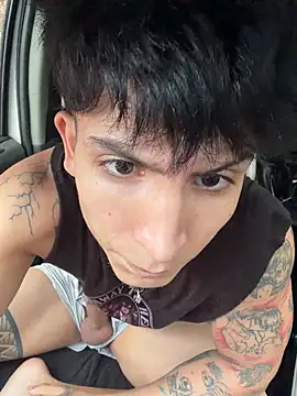  Tomy08calderon online show from March 30, 2026, 1:34 pm