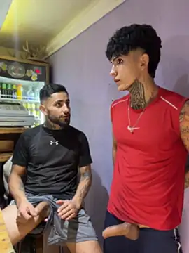  Tomy08calderon online show from April 15, 2026, 1:45 am