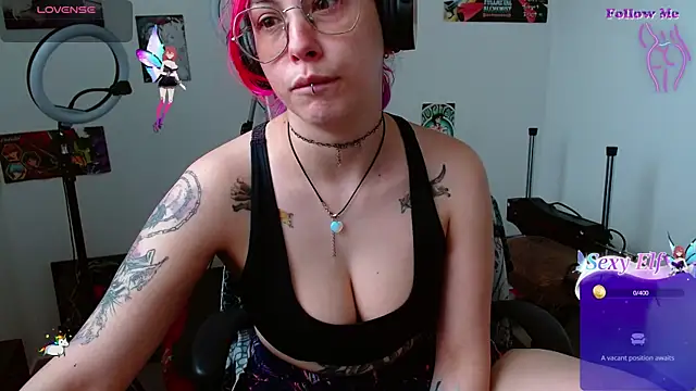 Snapshot of natasha_laulau chatting on December 28, 2024, 9:40 pm natasha laulau online show from December 28, 2024, 9:40 pm