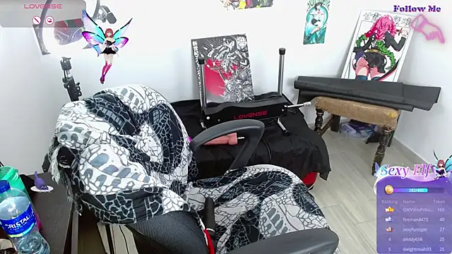 Snapshot of natasha_laulau chatting on February 3, 2025, 12:15 am natasha laulau online show from February 3, 2025, 12:15 am