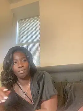 vixenpaisley2 online show from January 9, 2025, 6:15 pm