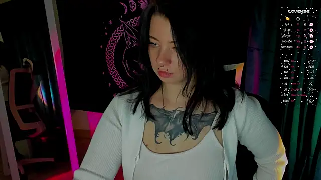 Snapshot of Sam_Mystery chatting on December 4, 2024, 5:00 pm Sam Mystery online show from December 4, 2024, 5:00 pm