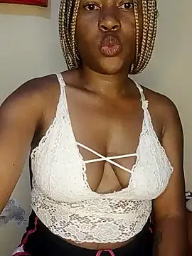 Snapshot of Mayah19 chatting on February 25, 2025, 2:00 pm Mayah19 online show from February 25, 2025, 2:00 pm