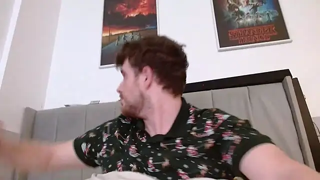 maxy49 online show from December 14, 2025, 6:23 pm