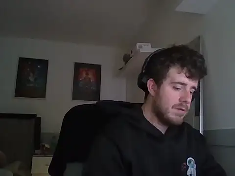 maxy49 online show from December 15, 2025, 1:15 pm