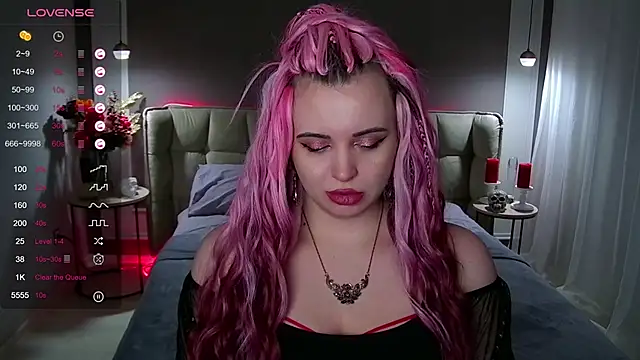 Miss Maya Mils online show from February 12, 2025, 7:13 am