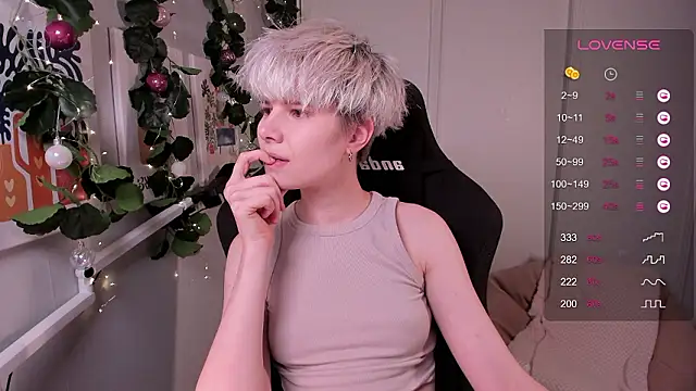 enigma mia online show from December 5, 2024, 9:06 pm