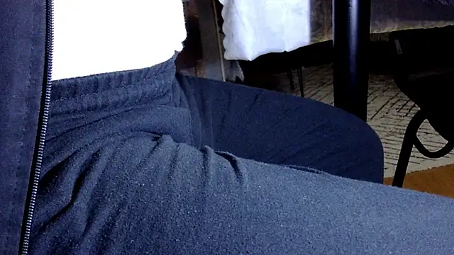 Snapshot of by-panic chatting on March 17, 2025, 8:51 pm by-panic online show from March 17, 2025, 8:51 pm