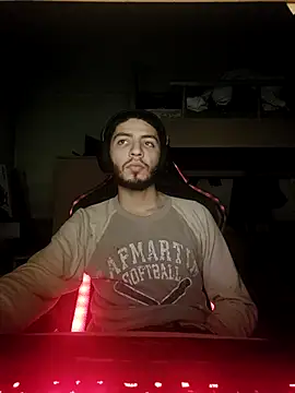 Snapshot of kleineid77 chatting on February 3, 2026, 5:29 pm kleineid77 online show from February 3, 2026, 5:29 pm