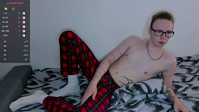 Alex silents online show from February 6, 2025, 10:37 am