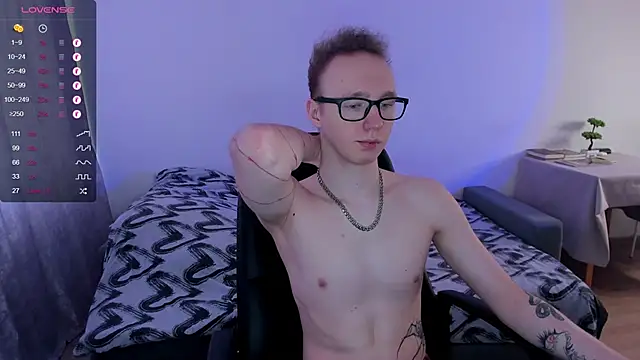 Alex silents online show from February 15, 2025, 11:06 am