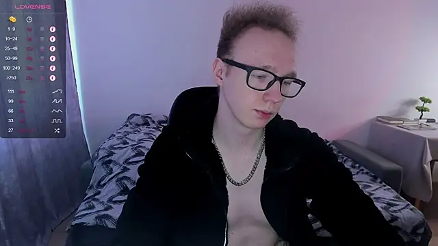 Alex silents online show from February 20, 2025, 10:05 am