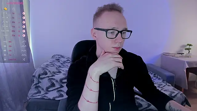 Alex silents online show from March 5, 2025, 10:00 am