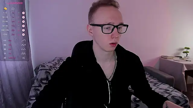 Alex silents online show from March 14, 2025, 10:07 am