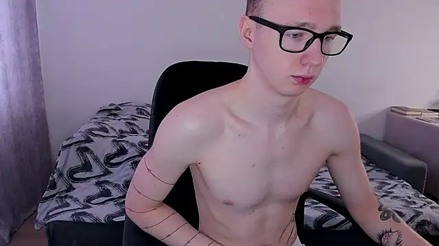 Alex silents online show from March 19, 2025, 10:00 am