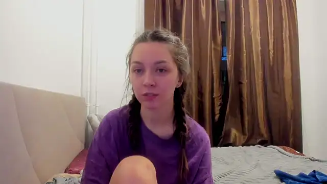 Snapshot of Adela_Vetta chatting on February 12, 2026, 3:18 pm Adela Vetta online show from February 12, 2026, 3:18 pm